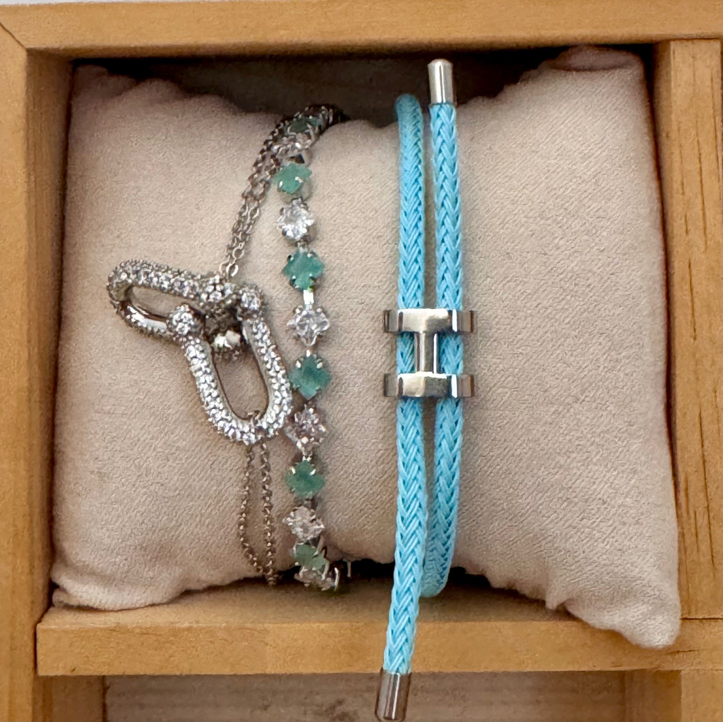 Luxe stack