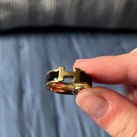 Black Hermes ring