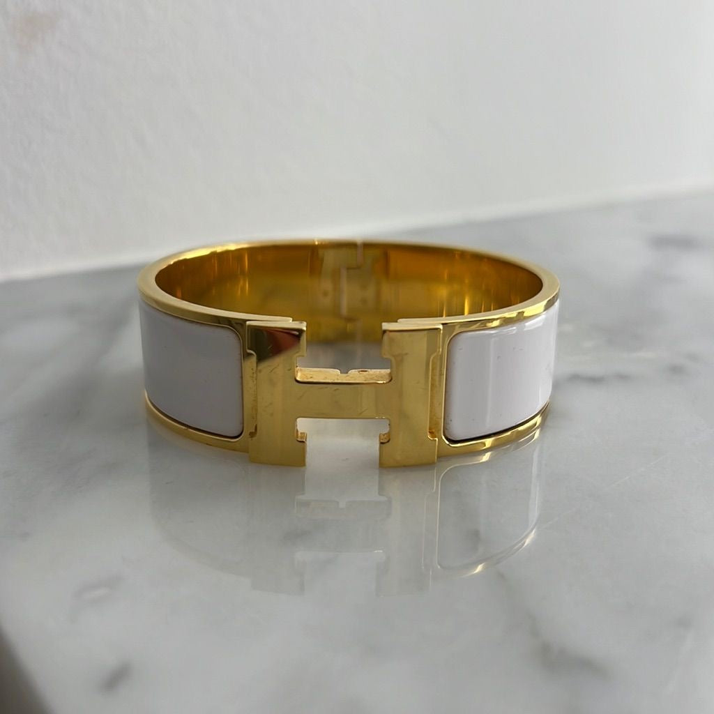 White Hermes ring