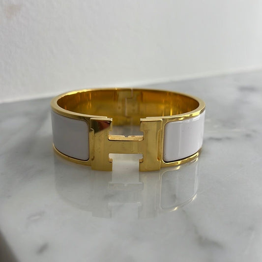 White Hermes ring
