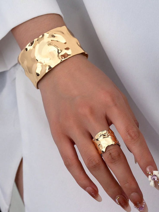 chunky bangle