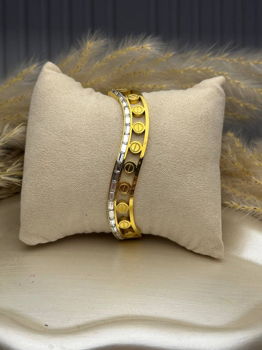 Wavy Cartier Bangle