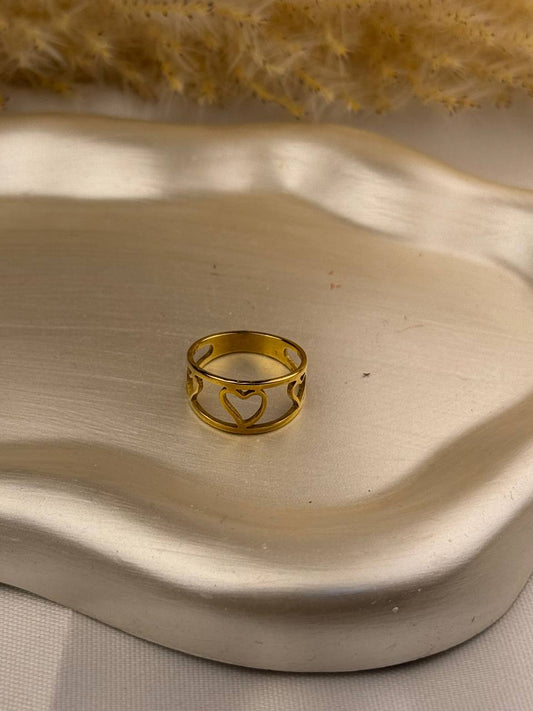 Hearts Ring