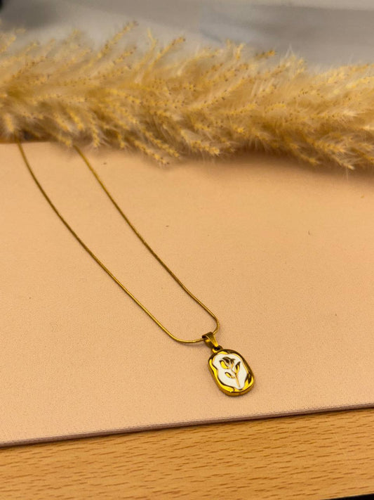 White Tulip Necklace